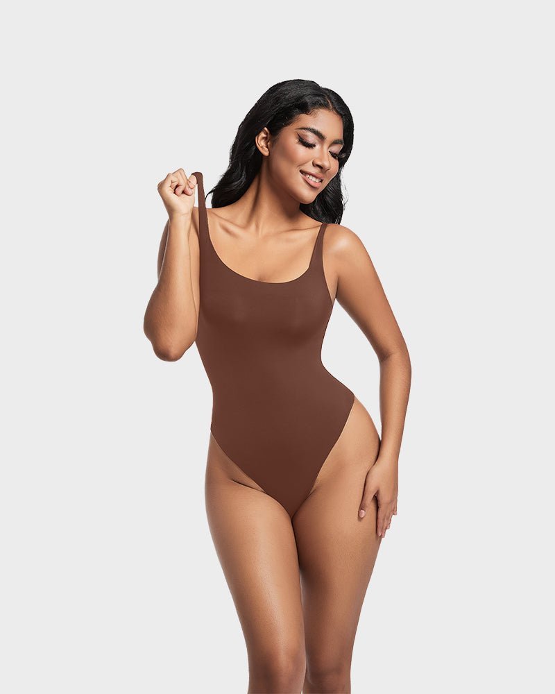 Seamless Sculpt Sleeveless Scoop Neck Thong Bodysuit - Komfortfit Bra