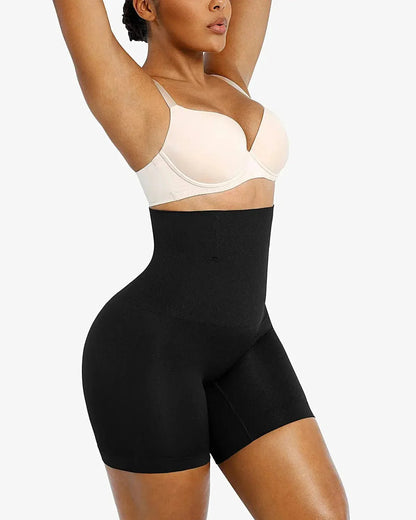 Bare Essentials™ Skin Flow™ Eco Contour Seamless Thong - Komfortfit Bra