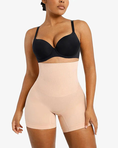 Bare Essentials™ Skin Flow™ Eco Contour Seamless Thong - Komfortfit Bra