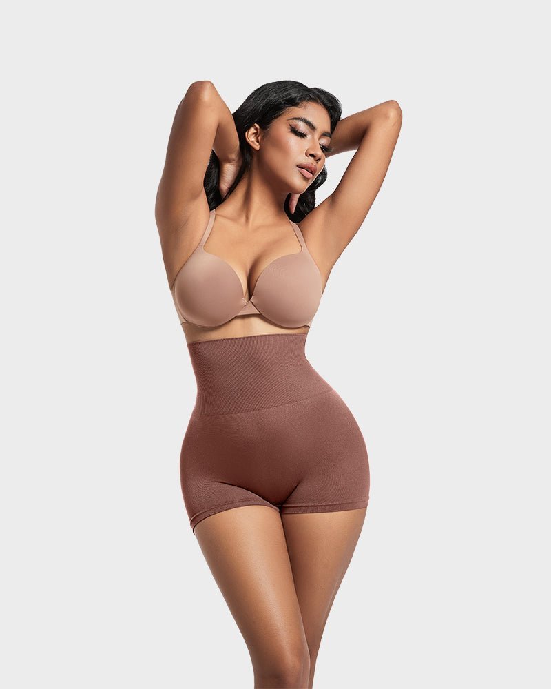 High Waist Cut Out Butt Lifting Shorts - Komfortfit Bra