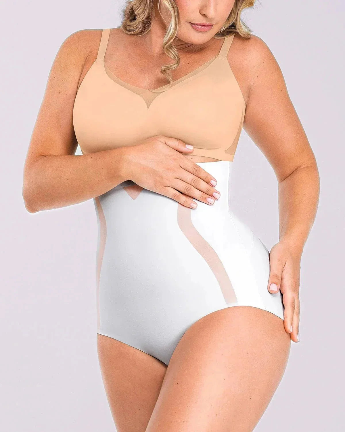 INNER ARMOR™ Contour Comfy High - Waisted Smoothing Brief - Komfortfit Bra