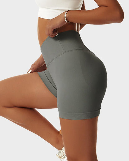 V - Cross Waist Butt Lifting Fitness Shorts - Komfortfit Bra