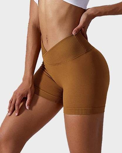 V - Cross Waist Butt Lifting Fitness Shorts - Komfortfit Bra