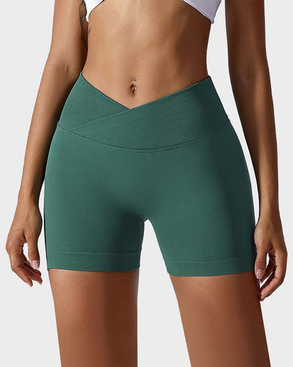 V - Cross Waist Butt Lifting Fitness Shorts - Komfortfit Bra