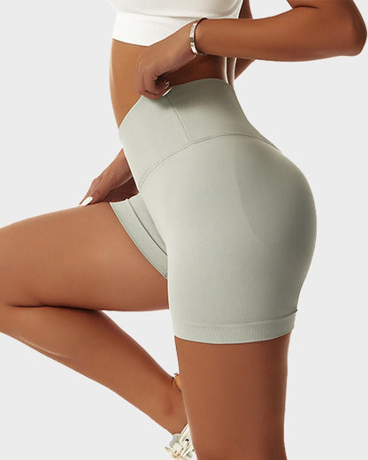 V - Cross Waist Butt Lifting Fitness Shorts - Komfortfit Bra